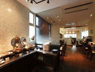 Dining room at Bluewave Inn Asakusa Hotel Tokyo