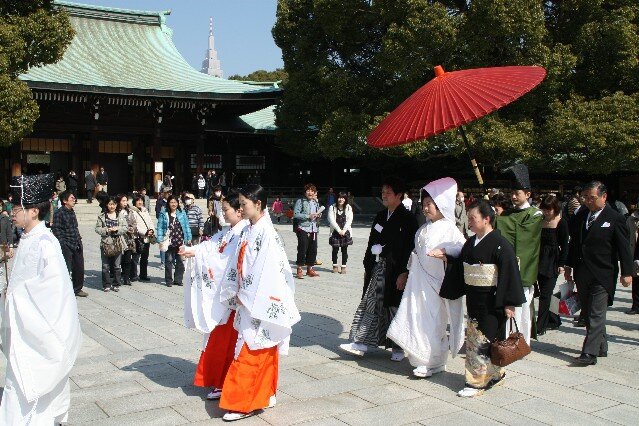 Traditional Japanese wedding at Meiji Jungu Shrine